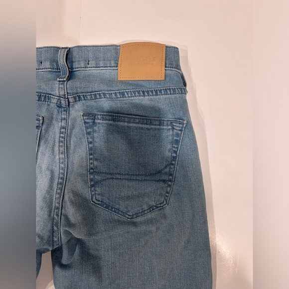 Hollister Slim Straight Jeans Men’s 28 X 30 Light Wash Epic Flex - Picture 6 of 11